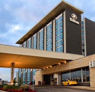Hilton Toronto Airport Hotel & Suites